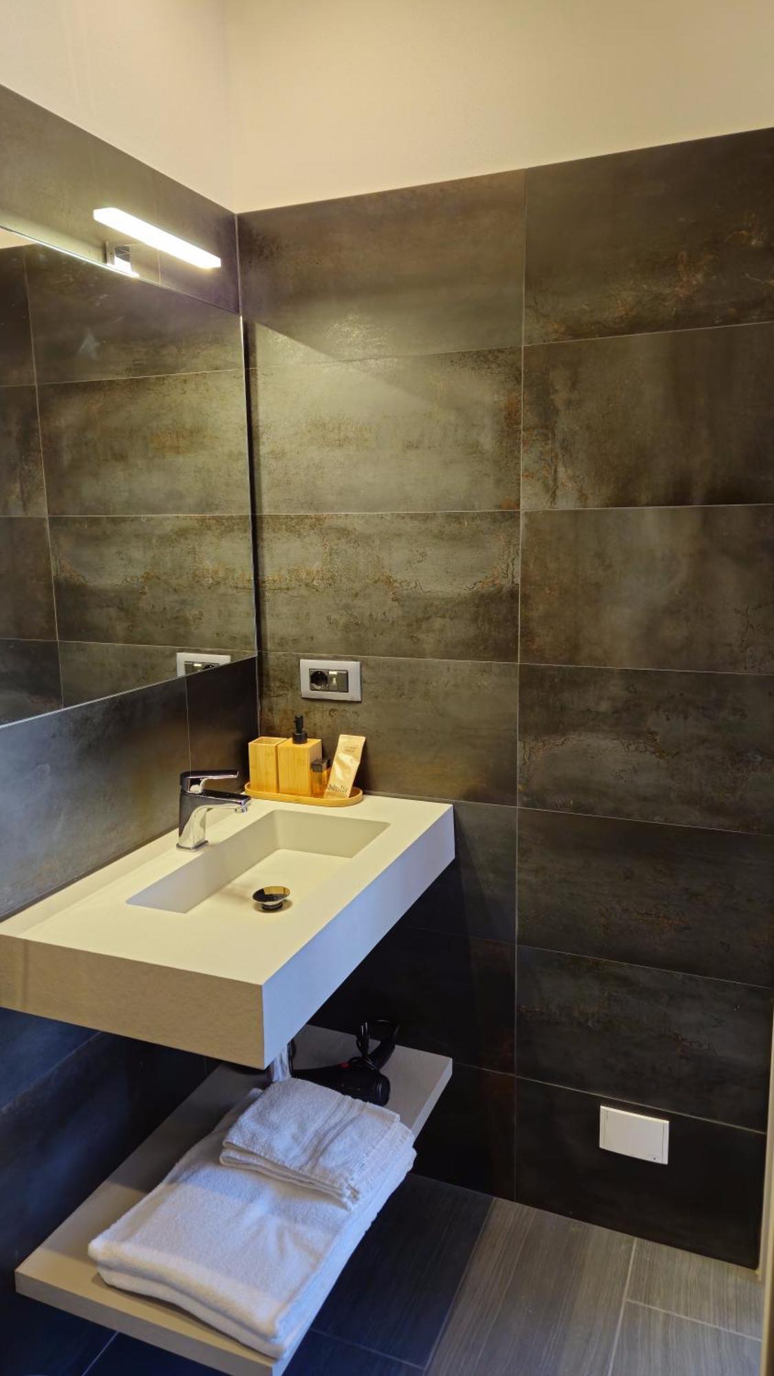 Real Rooms Dalia La Spezia Luaran gambar