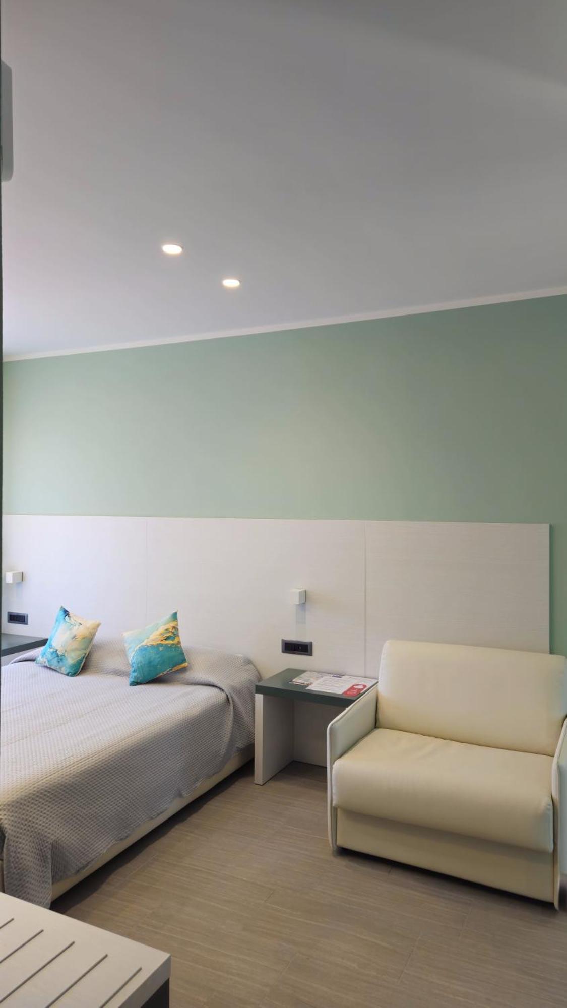 Real Rooms Dalia La Spezia Luaran gambar