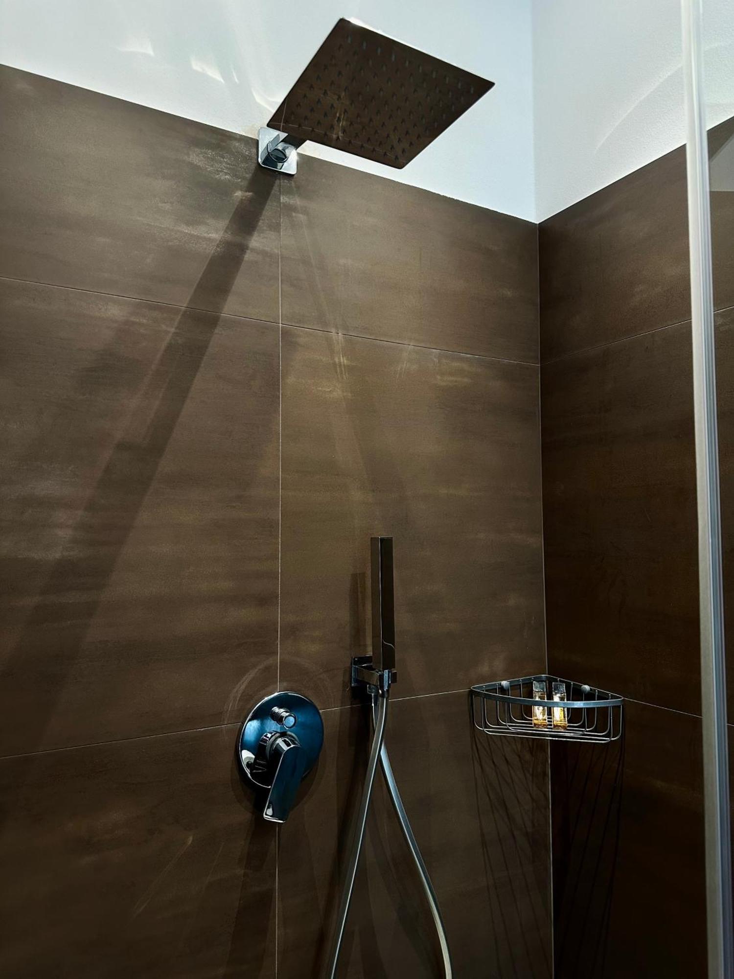 Real Rooms Dalia La Spezia Luaran gambar